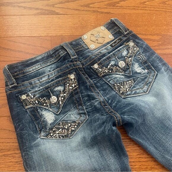 NWOT Miss Me Signature Skinny Jeans 27 - Picture 1 of 6